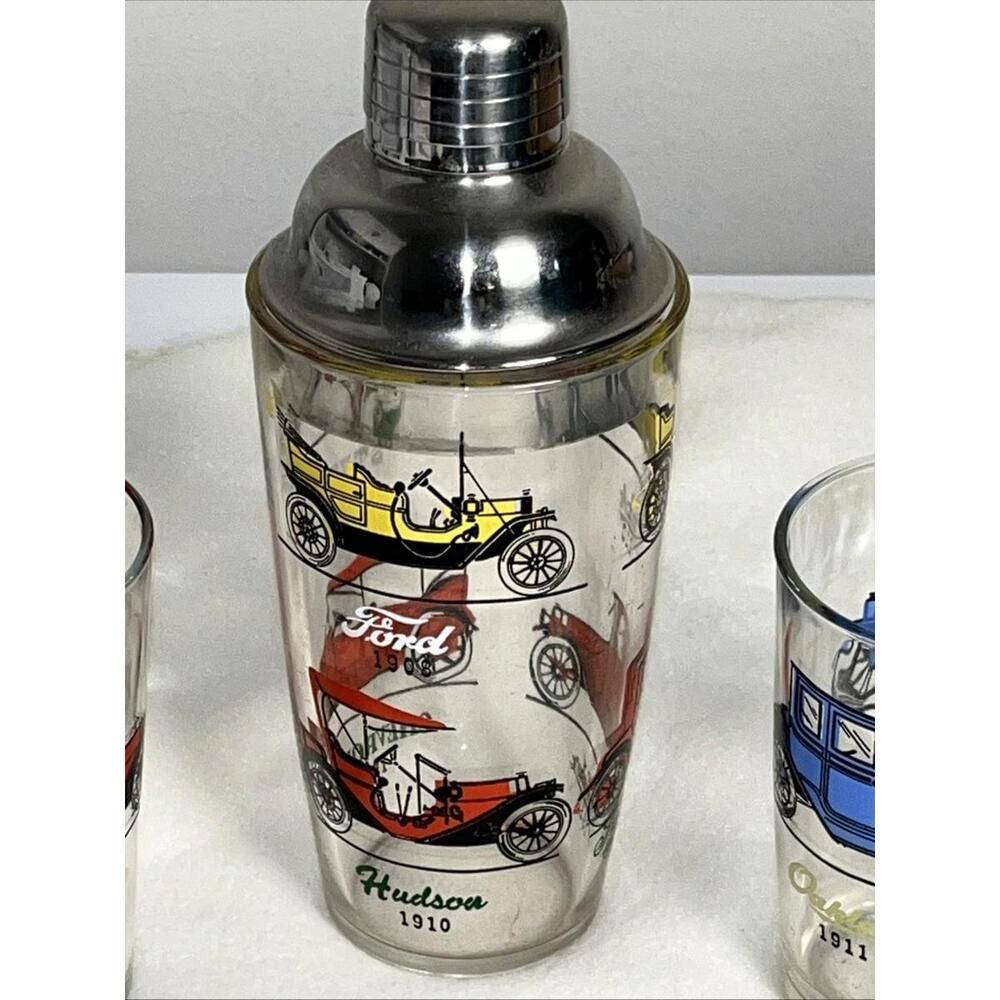 VTG Hazel Atlas Glass Cocktail Shaker & Lid And 4 Glasses Classic Car Designs - Picture 2 of 14